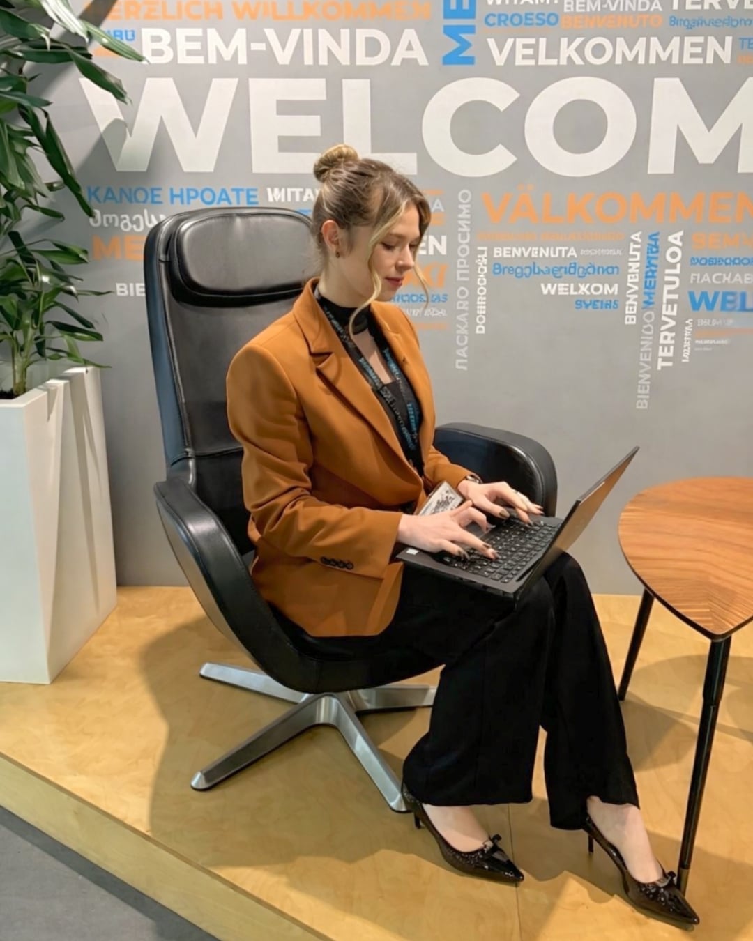 Raising the Standard: Inside Customer Service with Viktorija